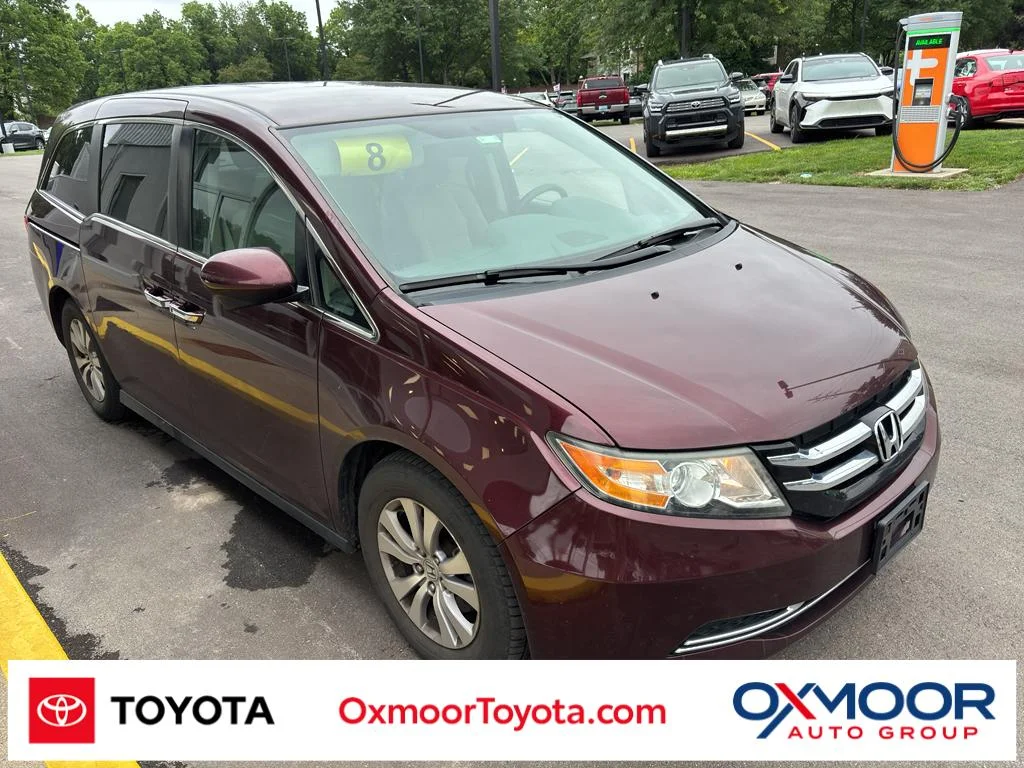 2015 Honda Odyssey EX's photo