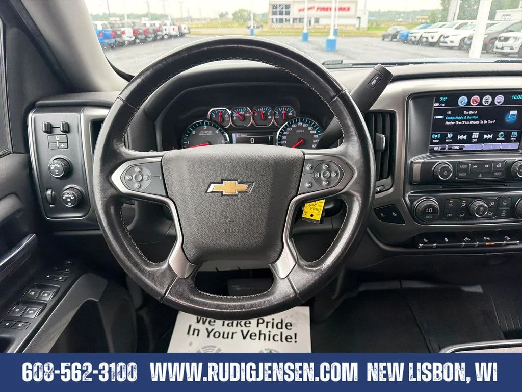 Used 2018 Blue Chevrolet LT image 13