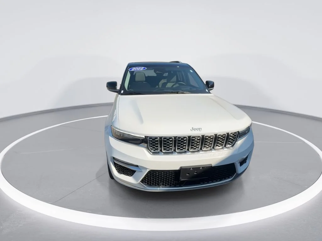 Used 2022 White Jeep Summit 4xe image 3