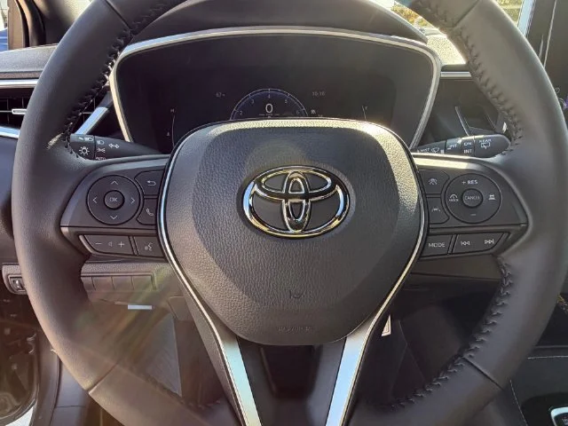 New 2027 Magnetic Gray Metallic with Black roof Toyota SE image 14