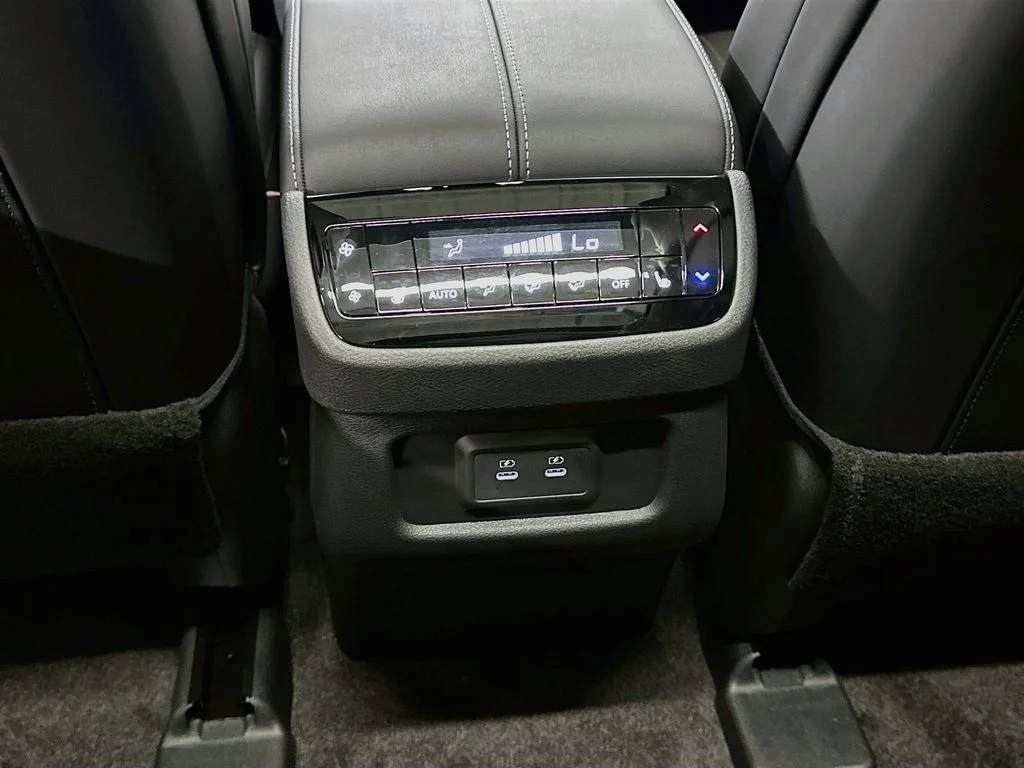 New 2027 GRAND BLUE INFINITI LUXE image 26
