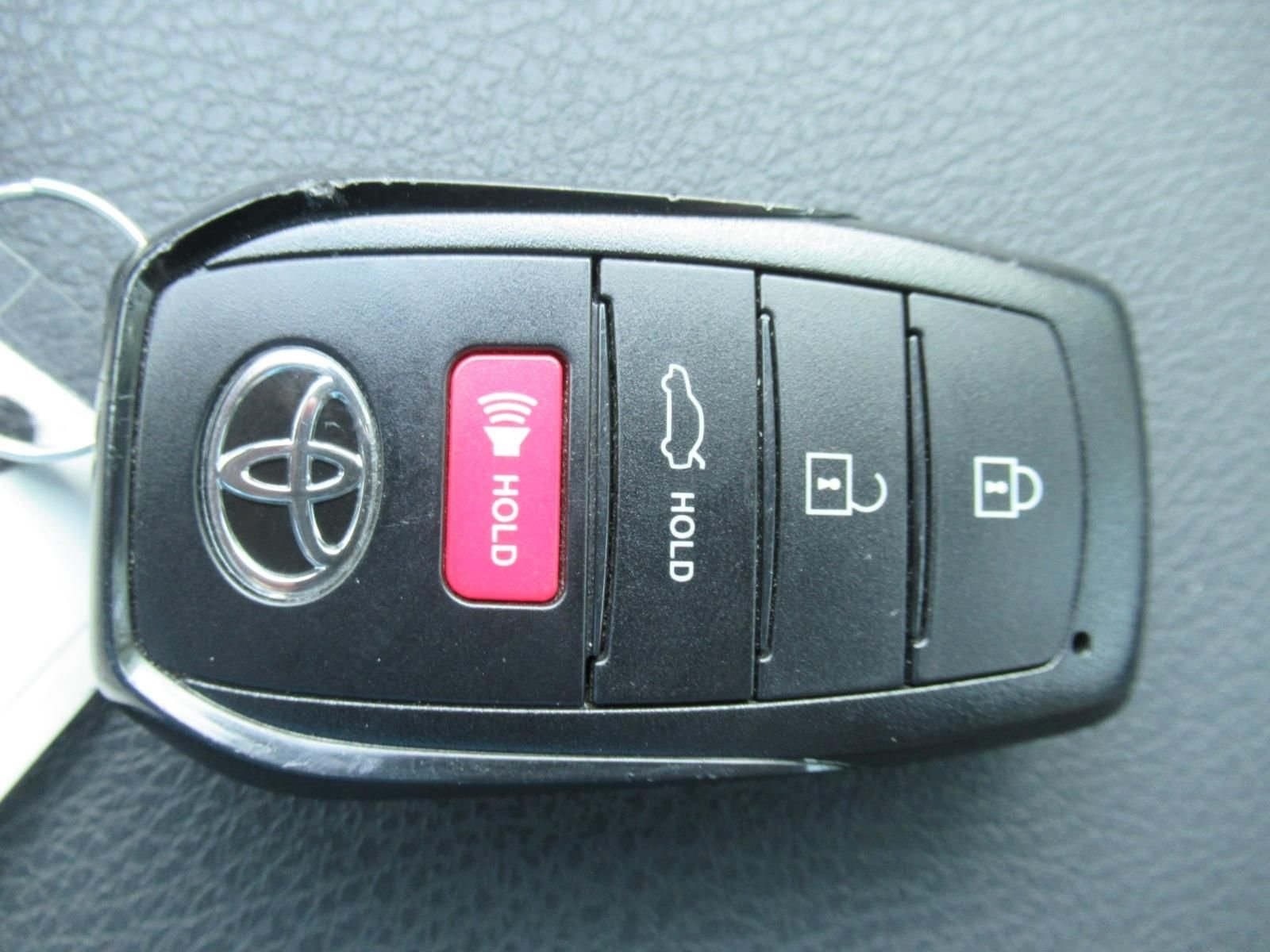 Used 2026  Toyota SE image 32
