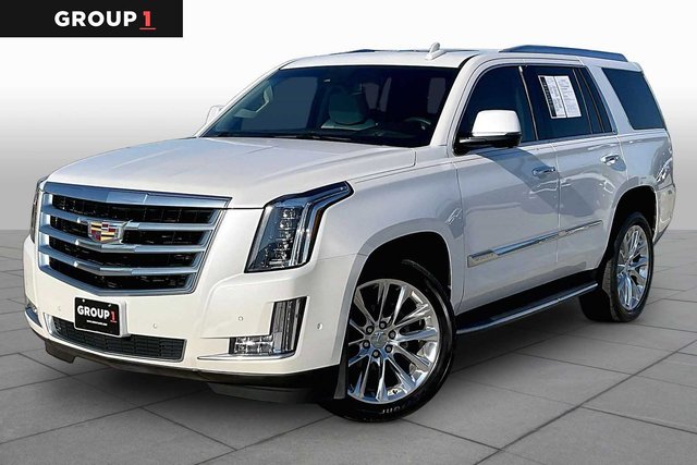 2017 Cadillac Escalade Luxury