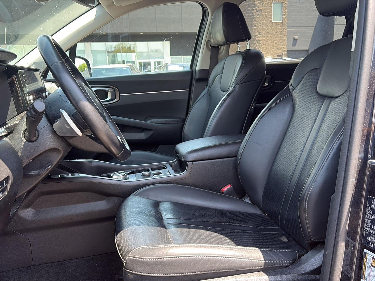 Used 2023 Gravity Blue Kia EX image 5