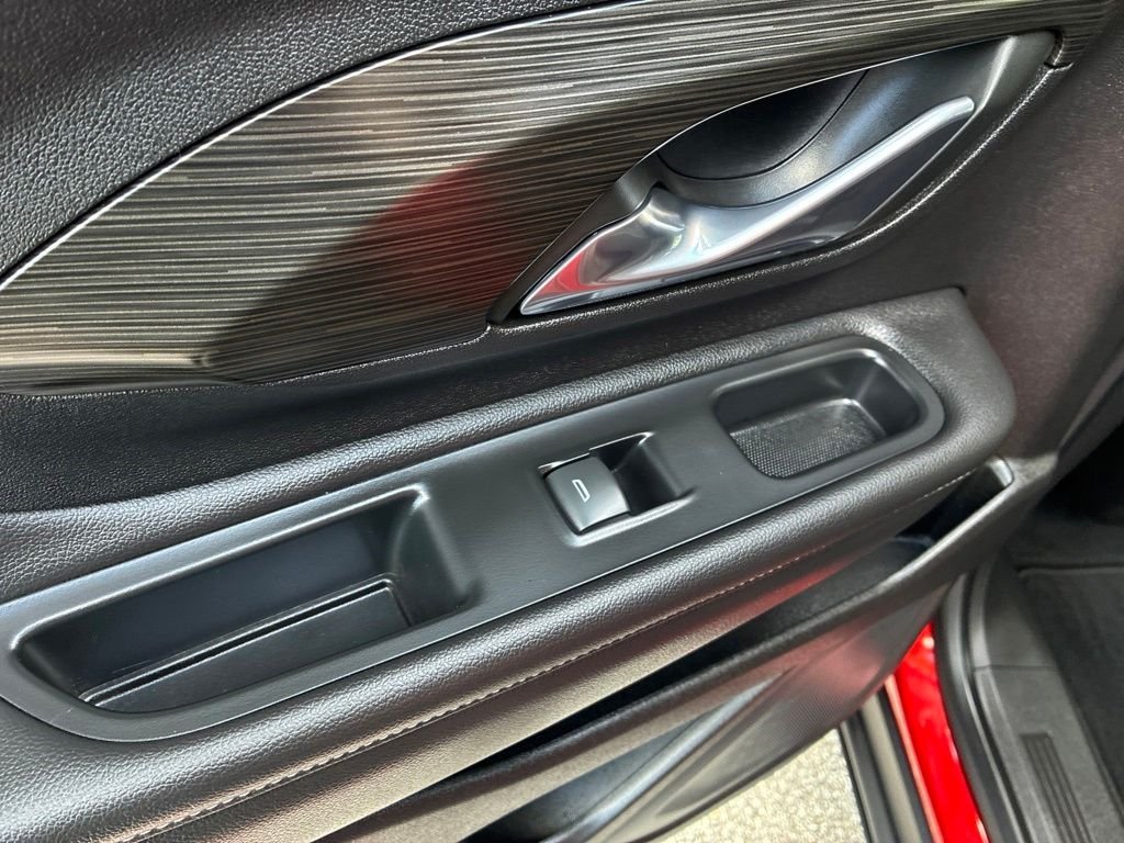 Used 2022 Red GMC SLE image 56