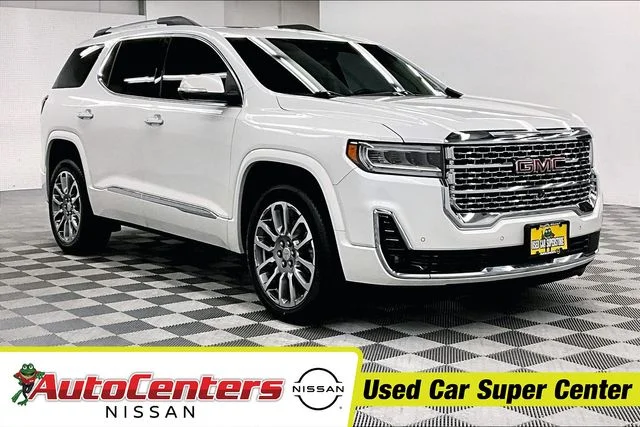 2023 GMC Acadia Denali