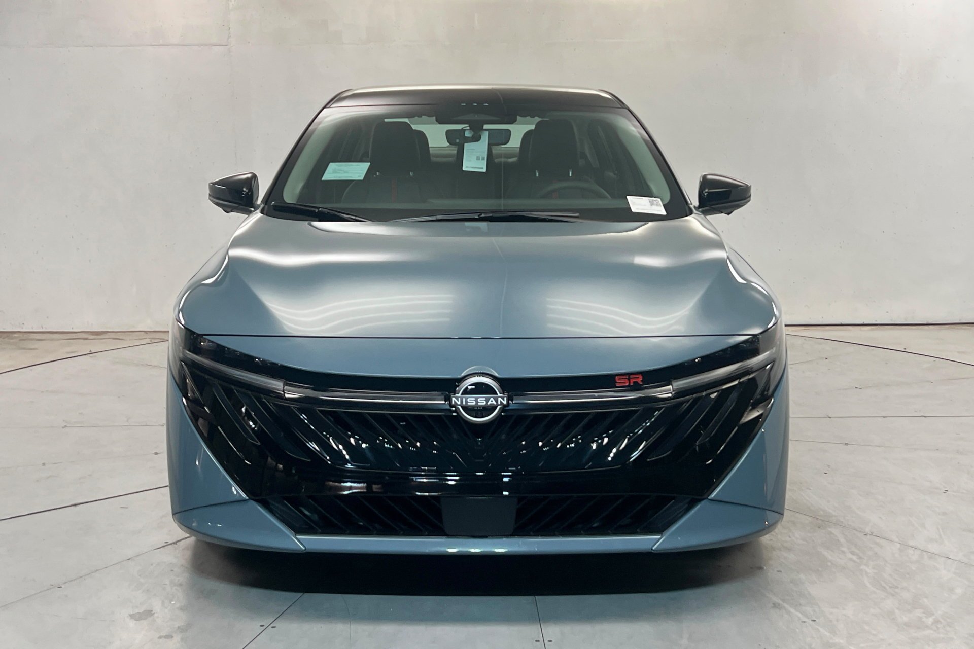 New 2026 Atlantic Gray Metallic / Super Black Two-tone Nissan SR image 9