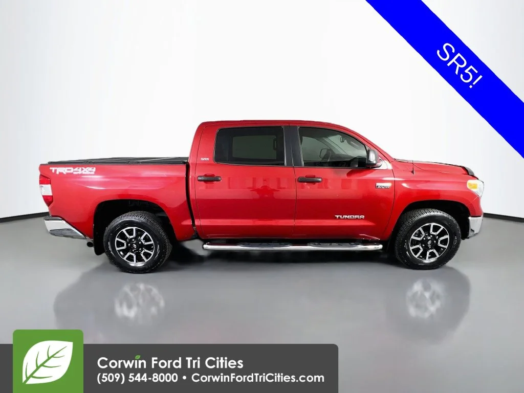 Used 2017 Silver Sky Metallic Toyota SR5 image 17