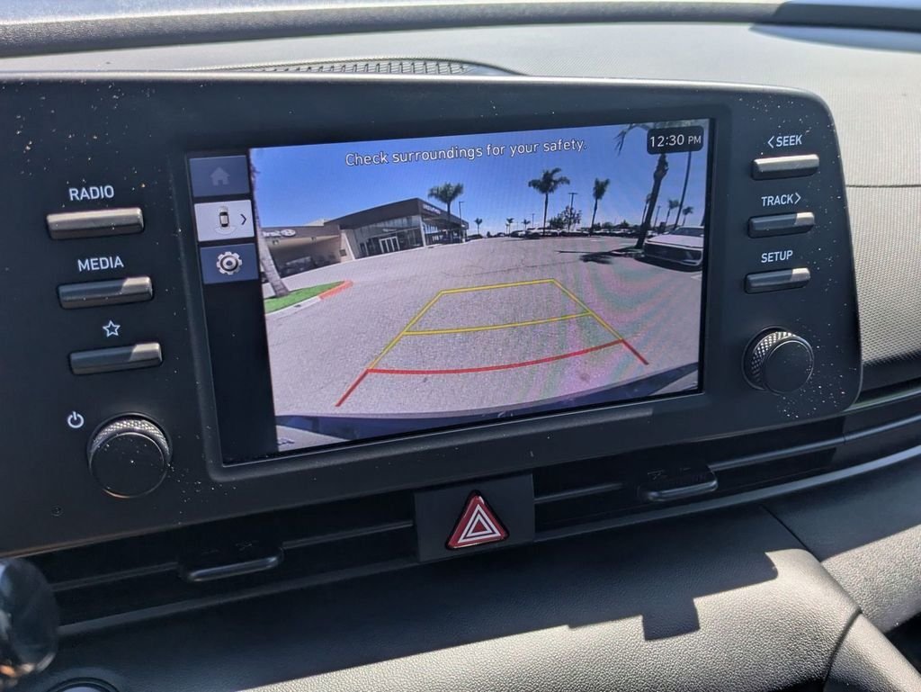 2025 Hyundai Elantra SEL - Photo 22