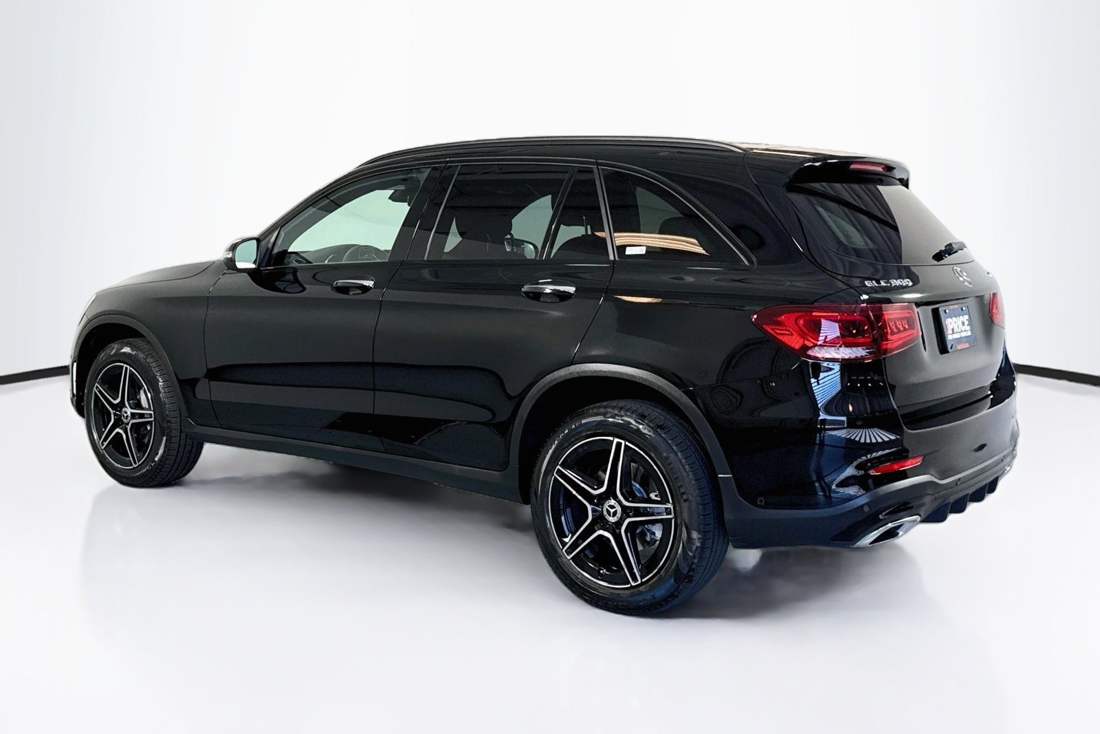 Certified Used 2022 Black Mercedes-Benz GLC 300 image 7