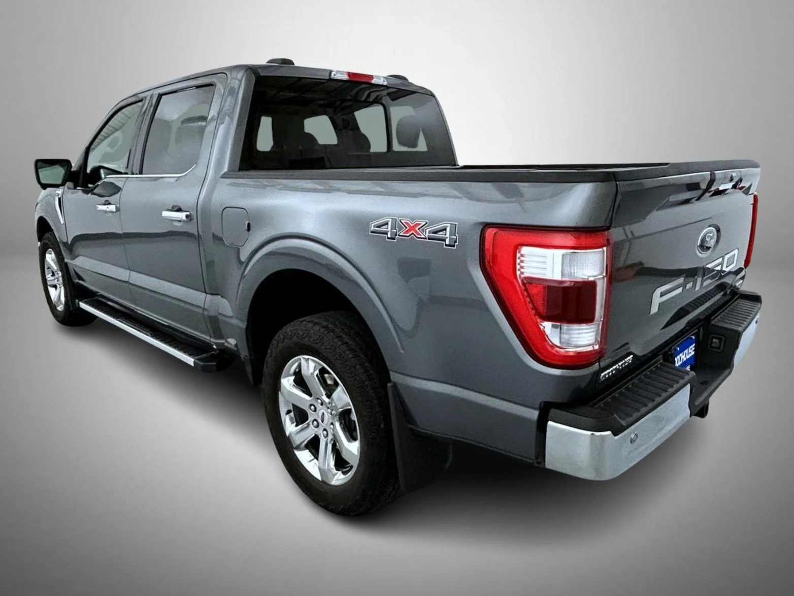 Used 2023 Gray Ford Lariat image 7