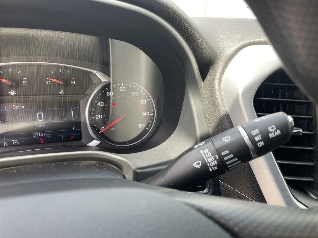 Used 2023 Black GMC SLE image 23