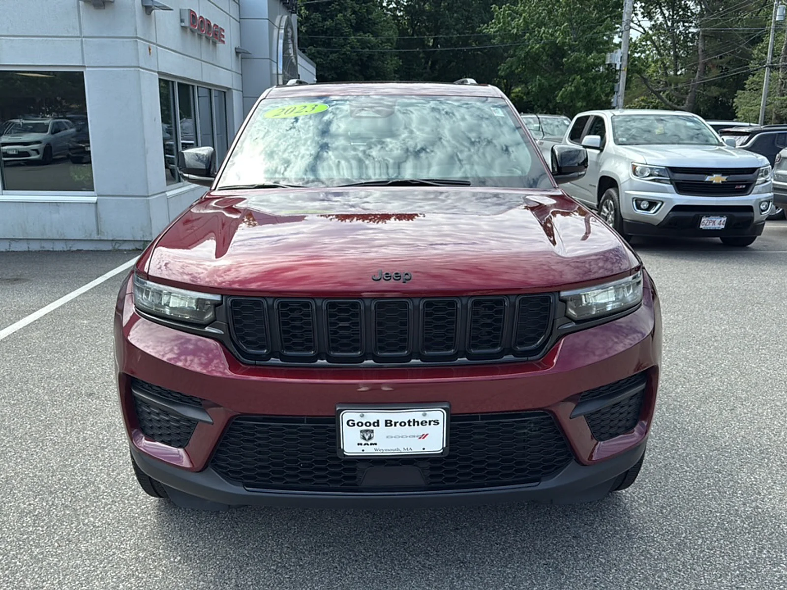 Used 2023 Velvet Red Pearlcoat Jeep Altitude 4x4 image 2