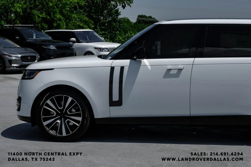 2026 Land Rover Range Rover SE - Photo 12