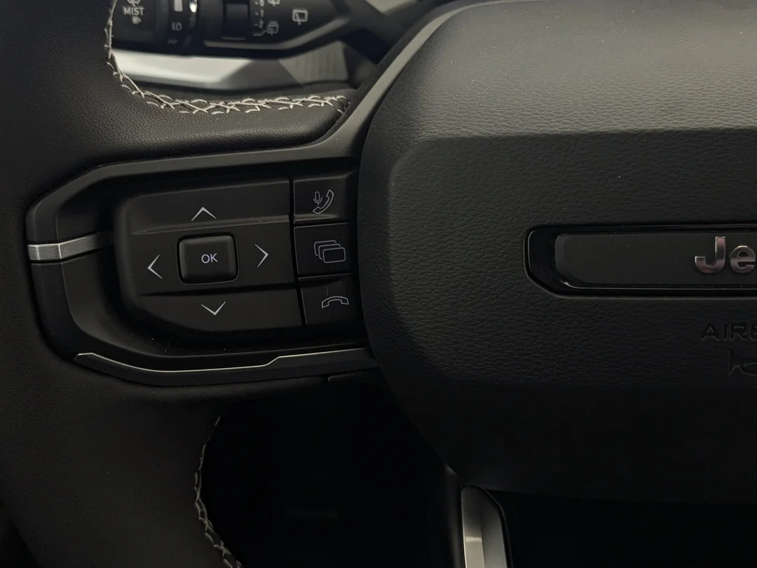 New 2026 White Jeep Laredo - - 4x4 - Pkg 23F - Compact Spare - 1.6L Turbo Hybrid - 12.3 Touchscreen & More! image 17