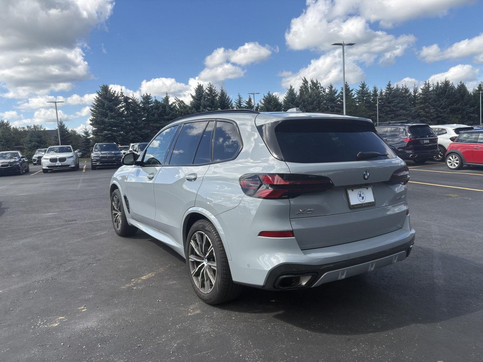 New 2026 Brooklyn Grey Metallic BMW xDrive40i image 5