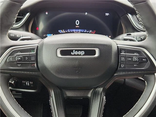 Used 2023 Red Jeep Altitude 4x4 image 19