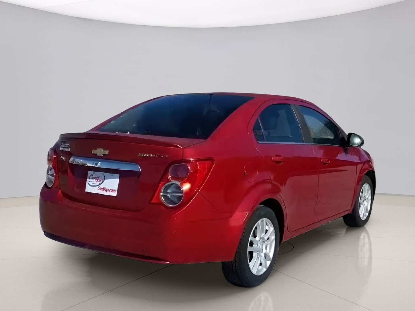 Used 2015 Red Chevrolet LT image 8