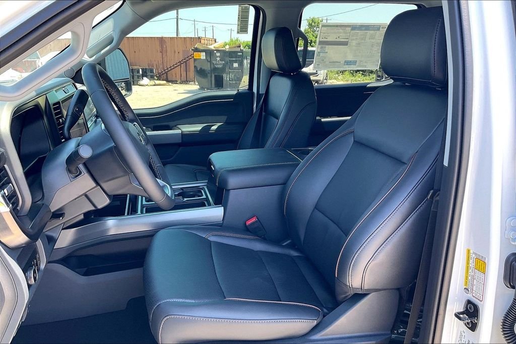 New 2026 Ford Super Duty F-250 Lariat 4D Crew Cab