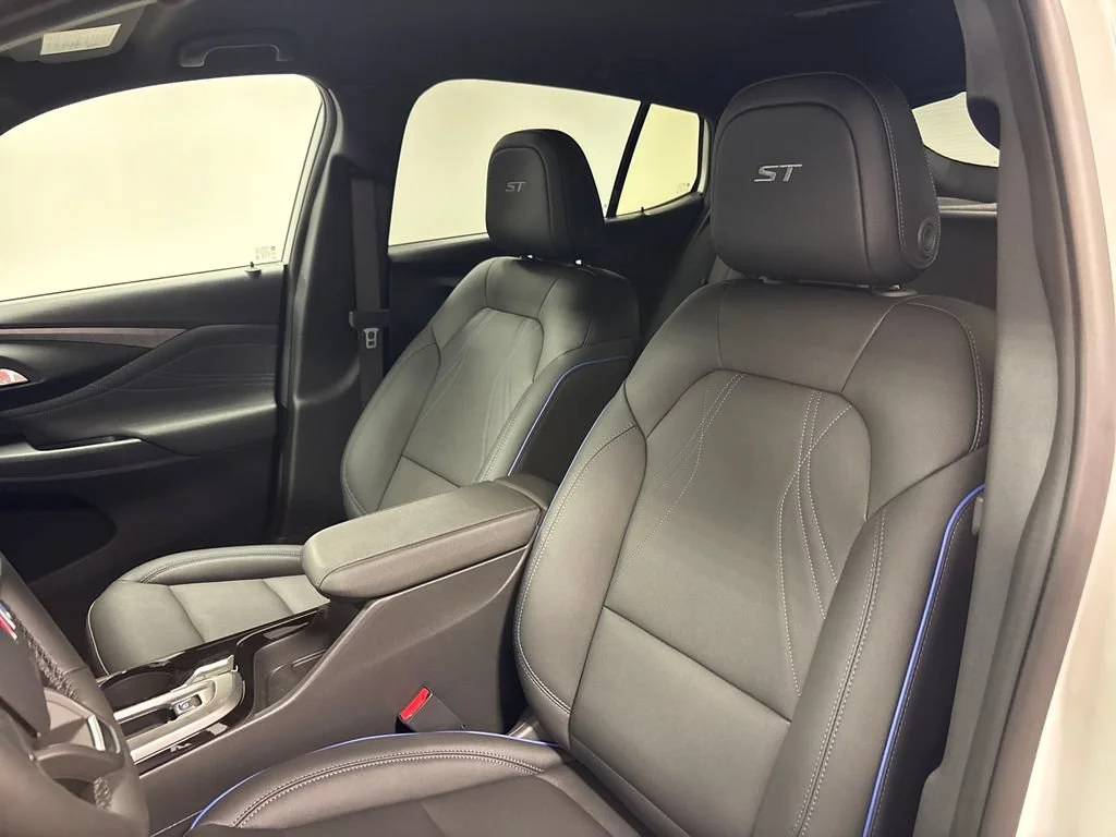 New 2026 Summit White Buick Sport Touring image 23