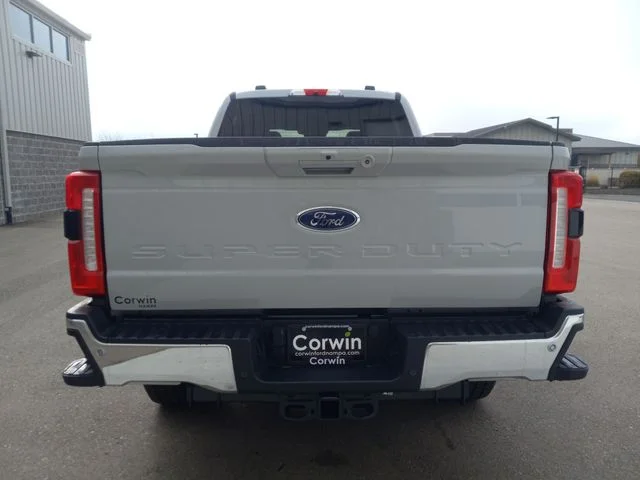 New 2026 Avalanche Ford XLT image 4