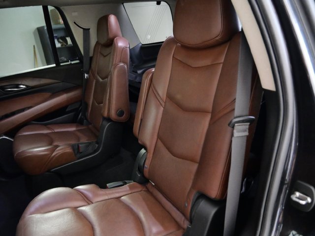 Certified Used 2019  Cadillac Premium Luxury image 15