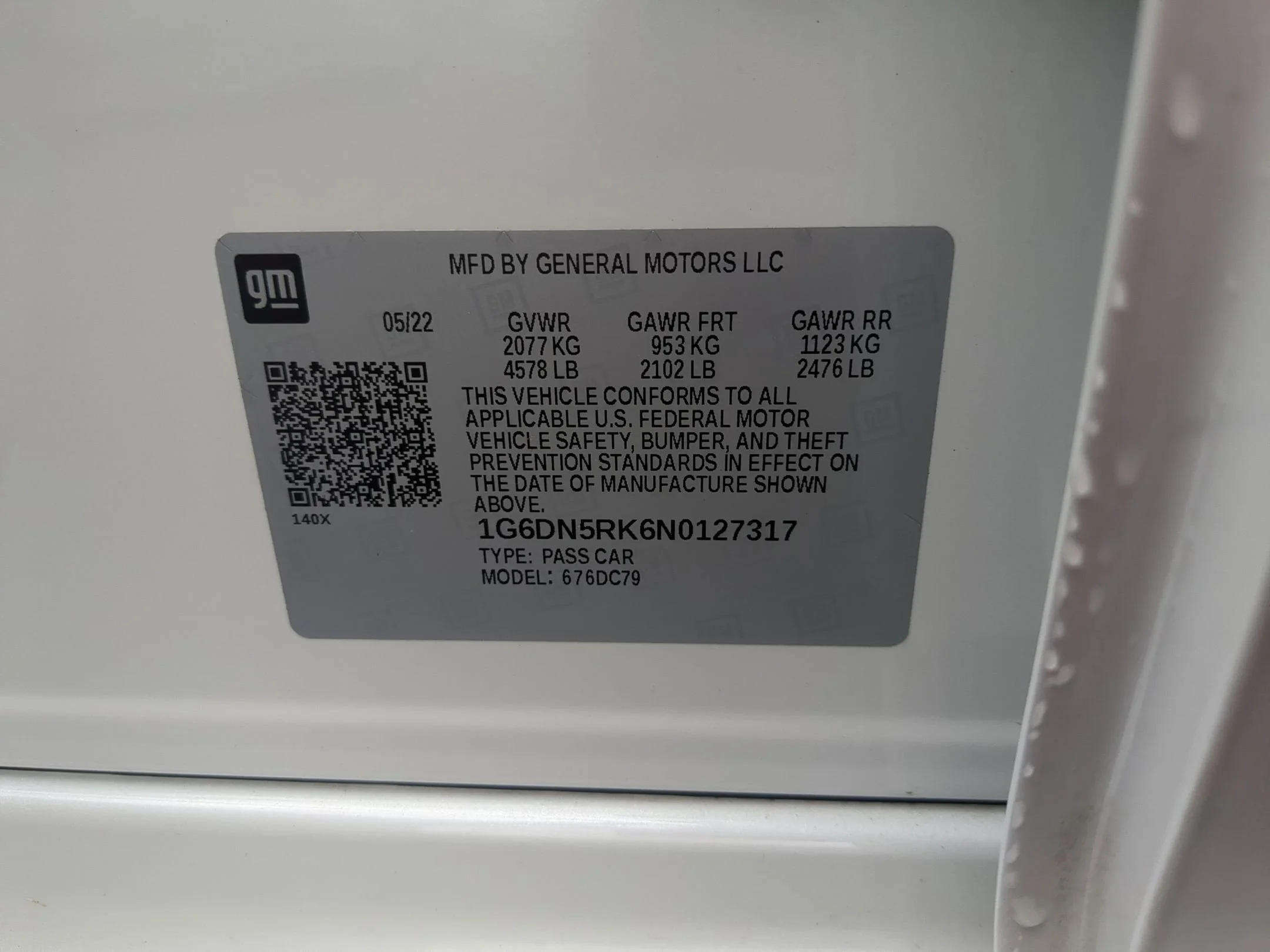 Used 2022 Crystal White Tricoat Cadillac Premium Luxury image 33