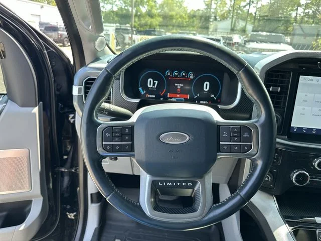 Used 2022 Black Ford Limited image 15