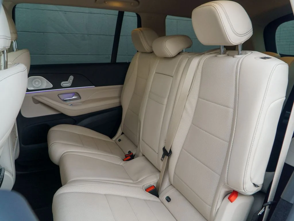 Used 2022  Mercedes-Benz GLS 450 image 18