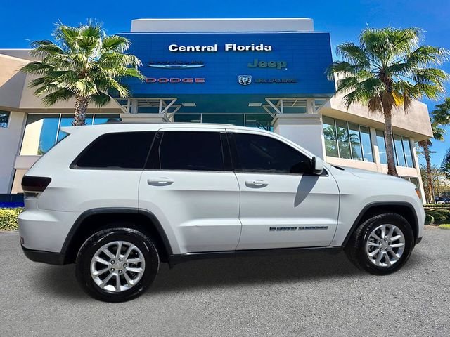 Certified Used 2022 White Jeep Laredo E image 7