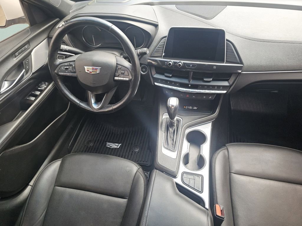 Used 2020 Crystal White Tricoat Cadillac Premium Luxury image 31