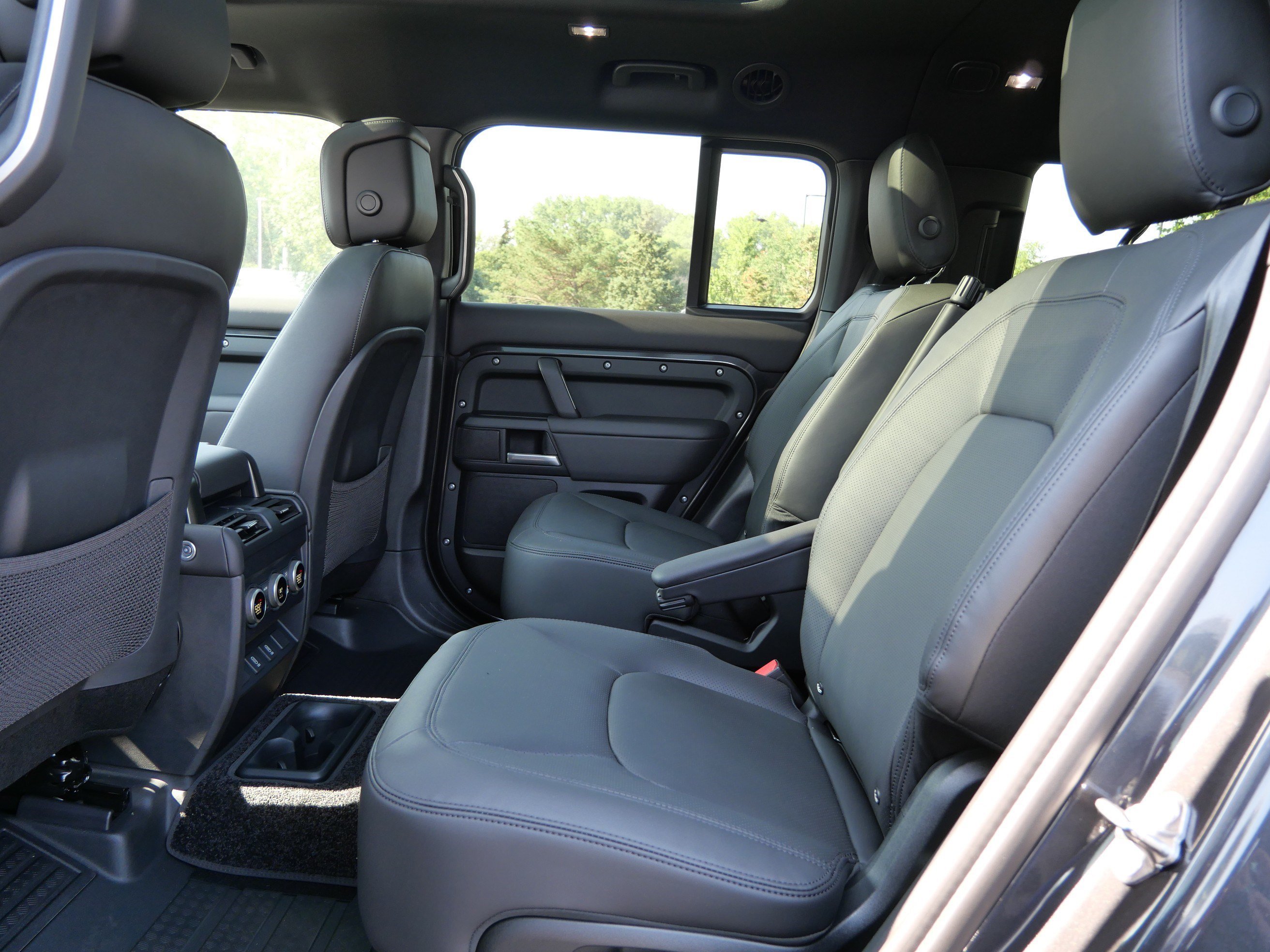 New 2026 Carpathian Grey Land Rover S image 6