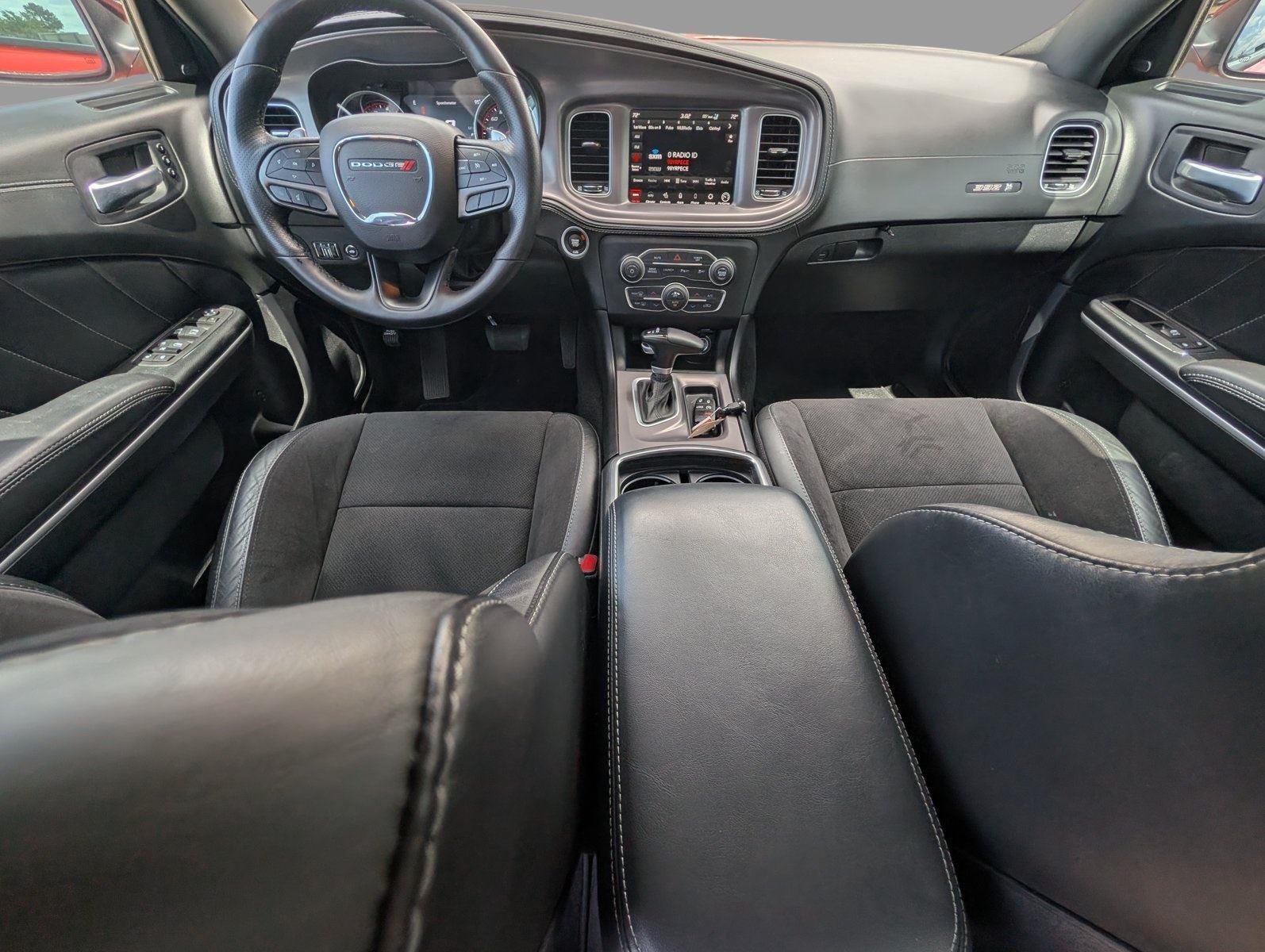 Used 2023 Go Mango Dodge Scat Pack image 31