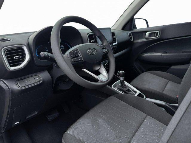 New 2026 Onyx Black Hyundai SE image 33
