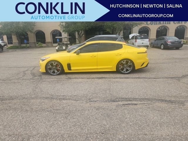 Used 2018 Orange Kia GT image 1