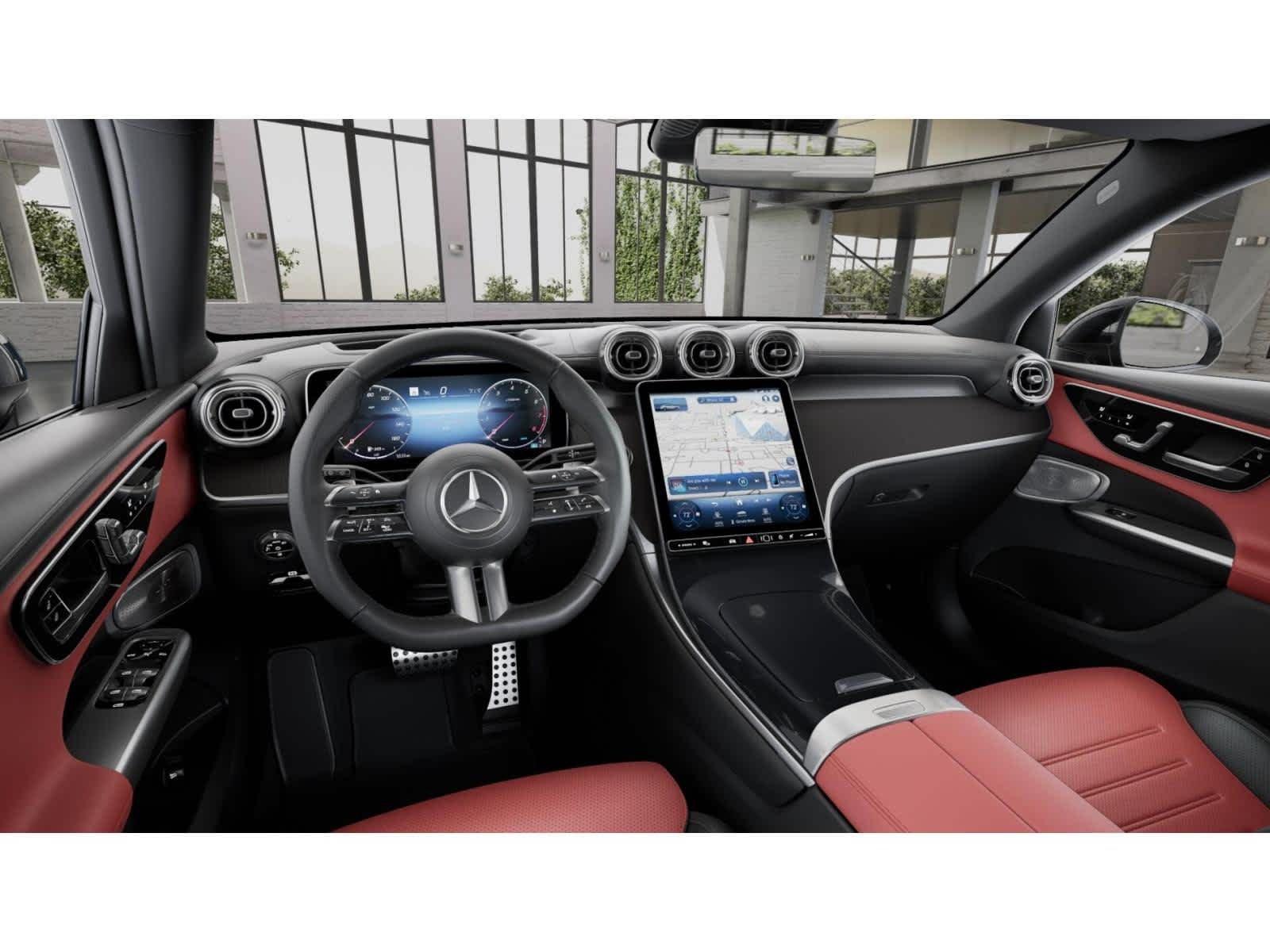New 2027 040/Black Mercedes-Benz GLC 300 image 3
