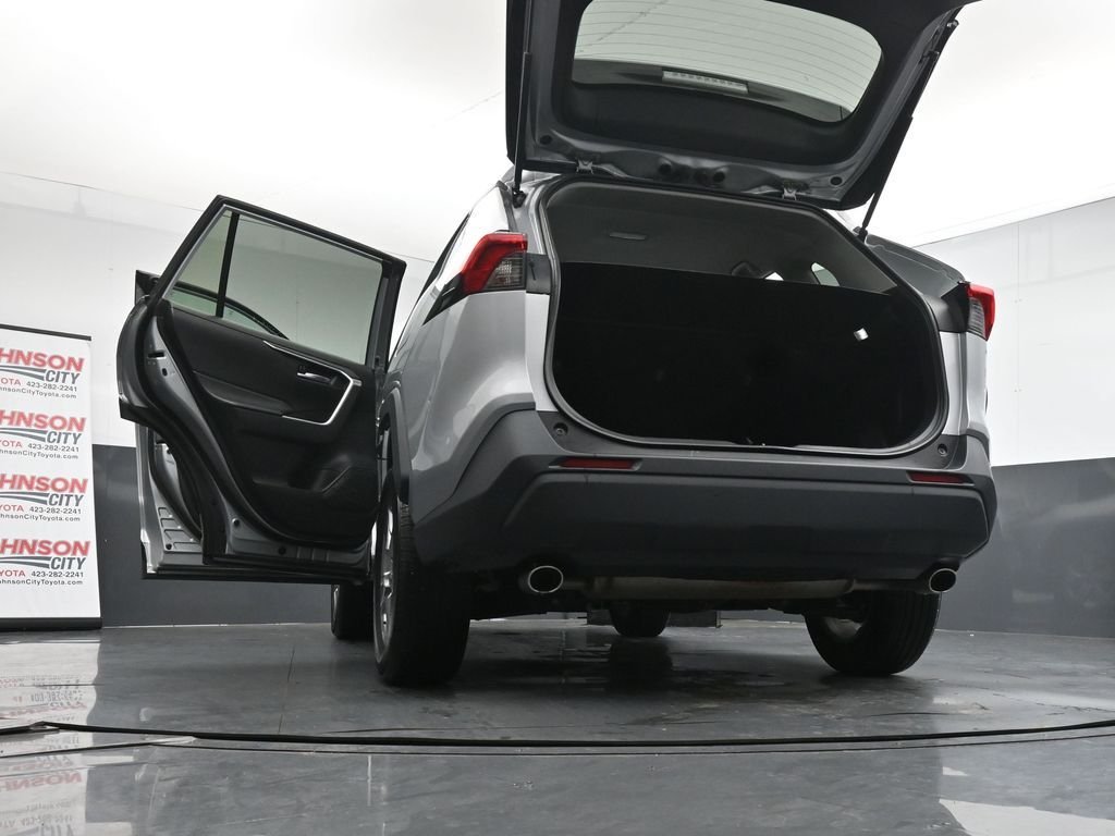 2023 Toyota RAV4 XLE - Photo 45
