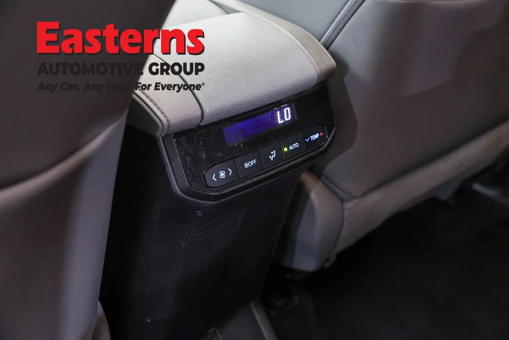 Used 2022 Gray Toyota XLE image 22