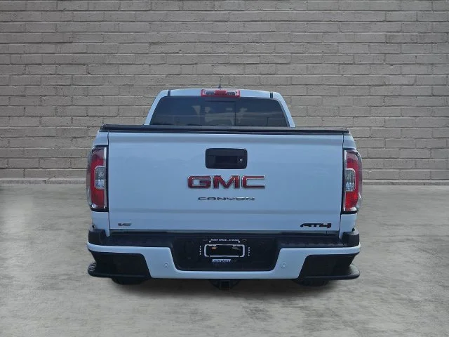 Used 2021 SUMMIT WHITE GMC 4WD AT4 w/Leather image 4