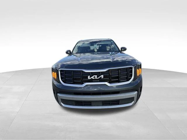 Used 2024 Gray Kia S image 8