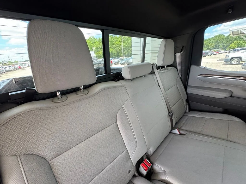 Used 2025 Gray Chevrolet RST image 25