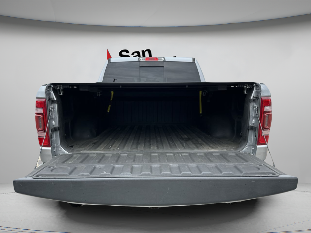Used 2022 Silver Ram Laramie image 33