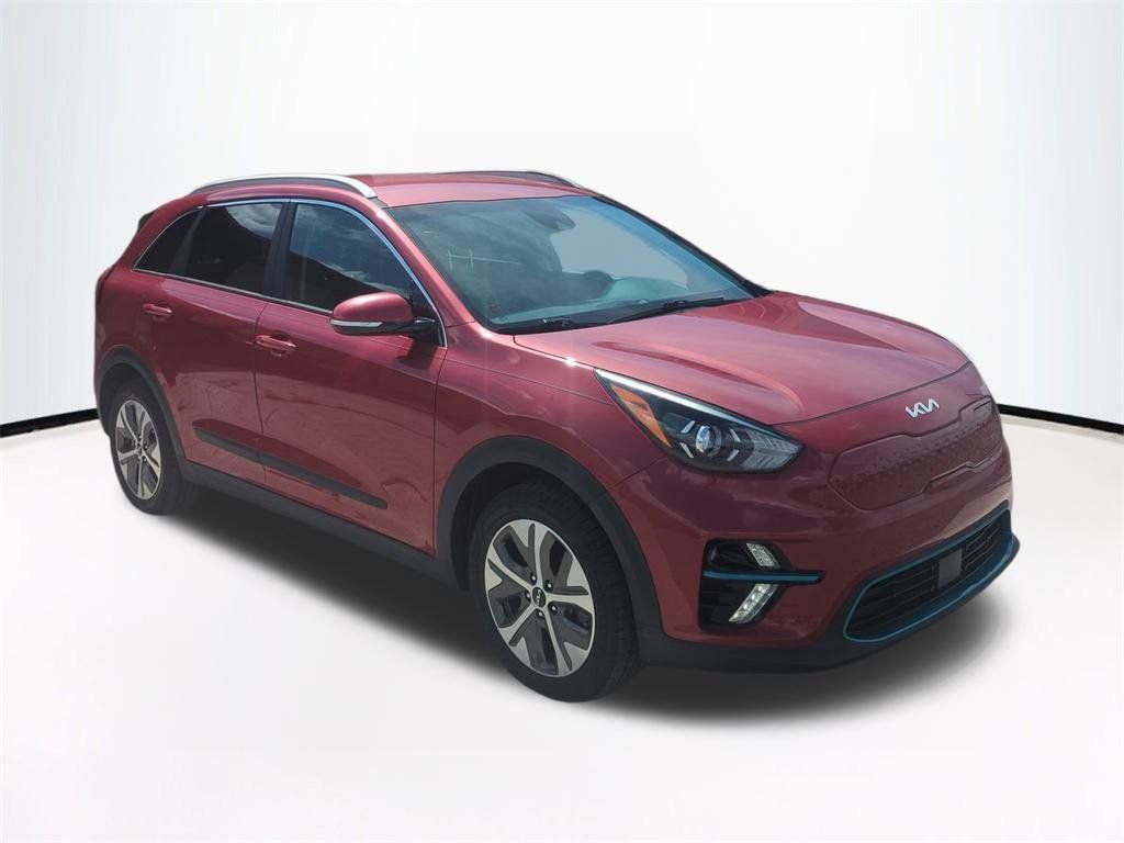 Used 2022 Kia Niro EX with VIN KNDCC3LG4N5122966 for sale in Tampa, FL