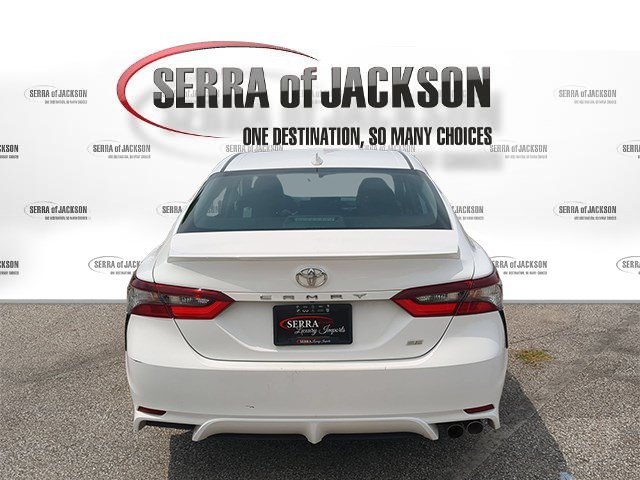 Used 2021 Super White Toyota SE image 7