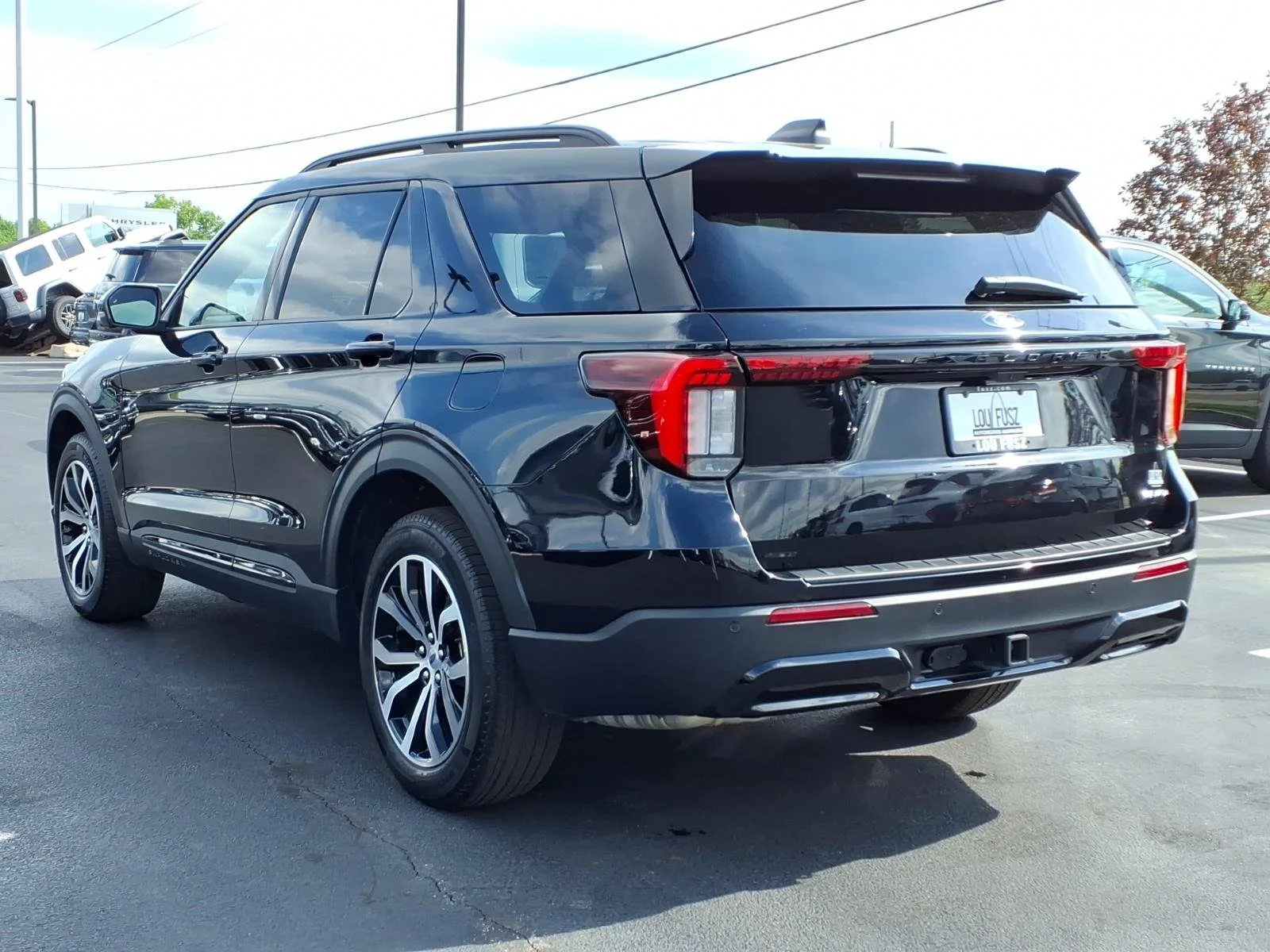 Used 2025 Black Metallic Ford ST-Line image 6