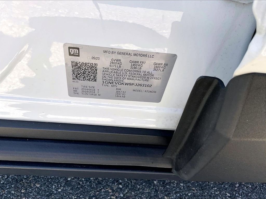 Used 2023 White Chevrolet LT image 35