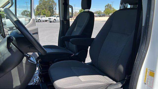 Used 2024 White Ford  image 20