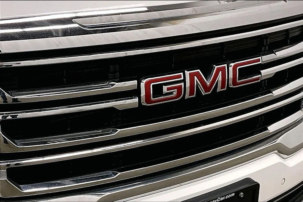 2023 GMC Acadia SLT - Photo 32
