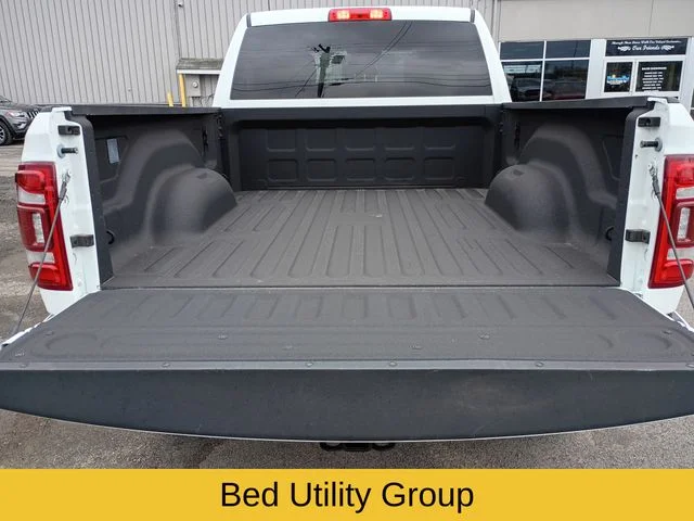 Used 2024 White Ram Big Horn image 21