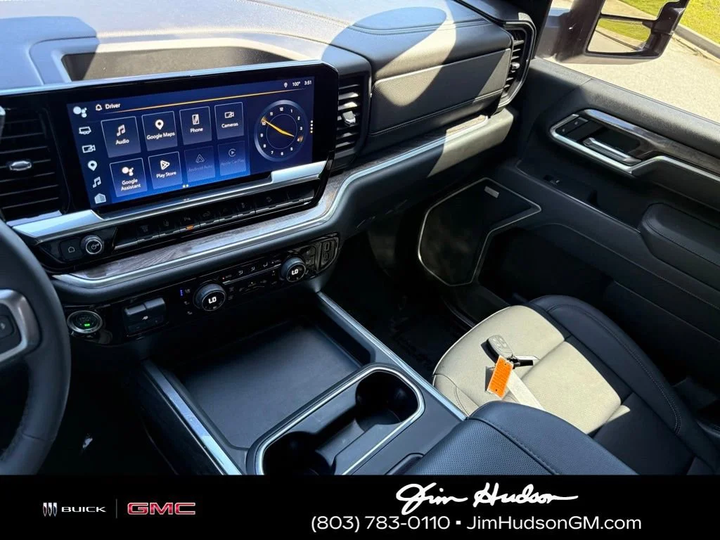 Used 2025 Black Chevrolet LTZ image 30